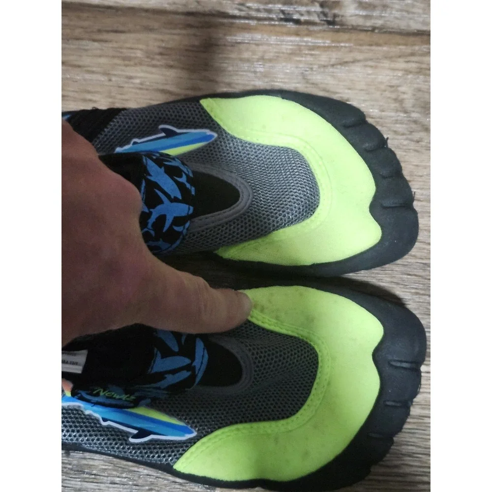 Newtz mesh both season